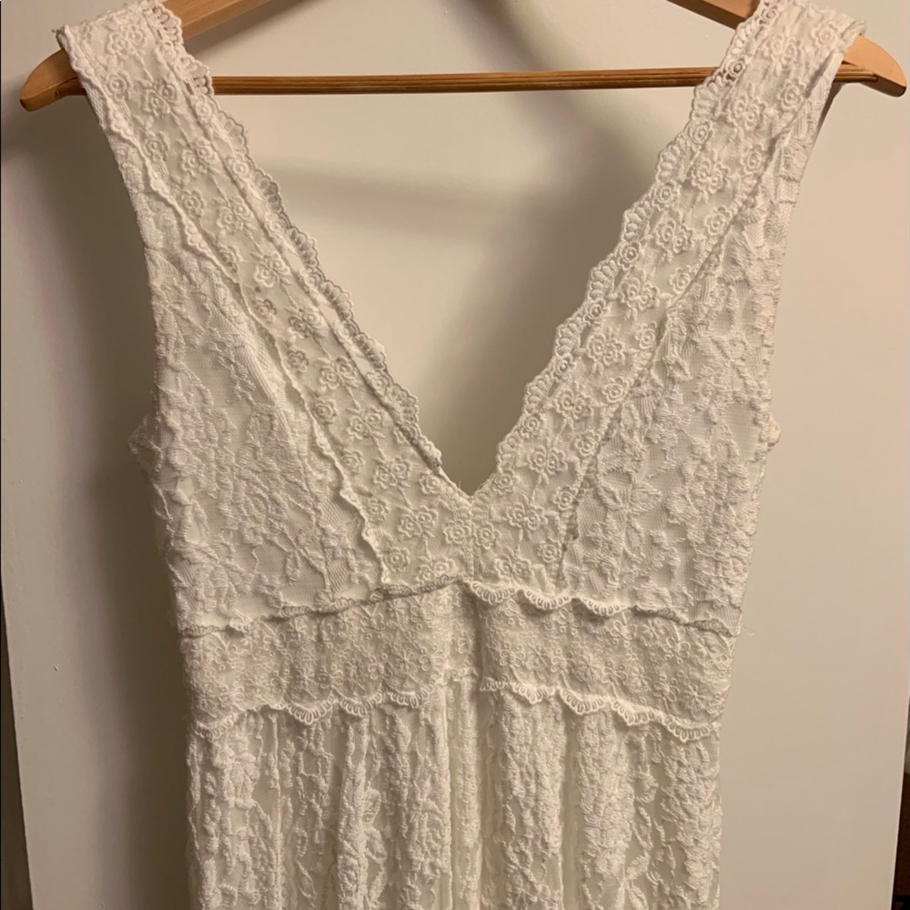 Lulu’s Boho Lace Maxi - Size M